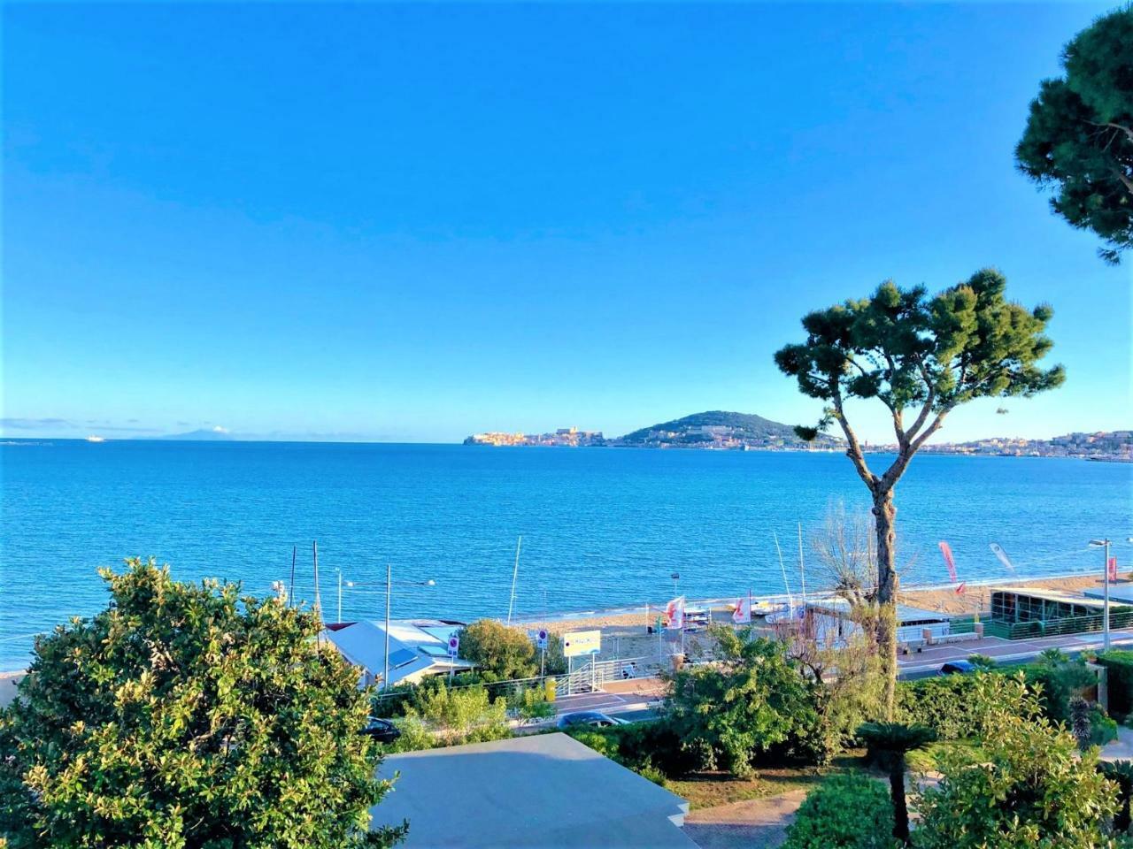Villa Magnolia Formia Exterior photo